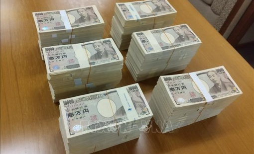 Ảnh hưởng từ xu hướng giảm giá của đồng yen Nhật Bản