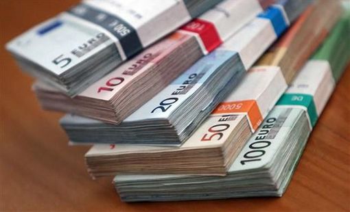 Liên minh châu Âu xem xét ngừng khoản trợ cấp 7,5 tỷ euro cho Hungary
