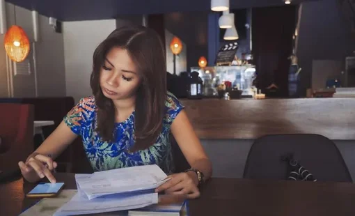 Rút hết tiền khỏi chứng khoán vì lạm phát, thế hệ thiên niên kỷ và Gen Z sẽ phải nuối tiếc?