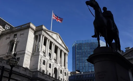 Gói ngân sách mới đẩy trái phiếu chính phủ và bảng Anh vào “tâm bão”