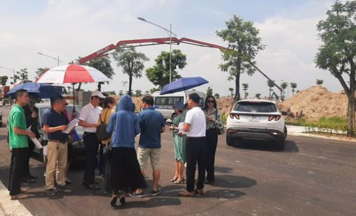 Nghịch lý nhà đầu tư bất động sản vẫn liều mình “lướt sóng” trong lúc thị trường hạ nhiệt