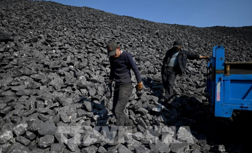 Nhu cầu than thế giới trên đà suy giảm