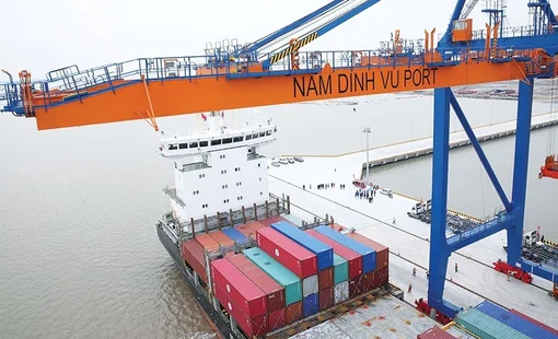 Gemadept muốn thoái toàn bộ vốn tại Cảng Nam Hải Đình Vũ