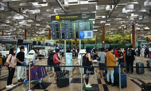 Singapore thận trọng khôi phục vận tải hàng không với Trung Quốc
