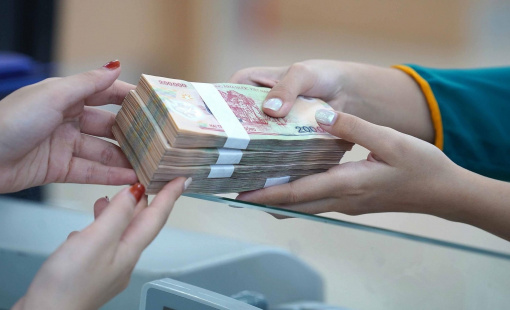 VCBS: Mặt bằng lãi suất sẽ tạo đỉnh trong nửa đầu 2023