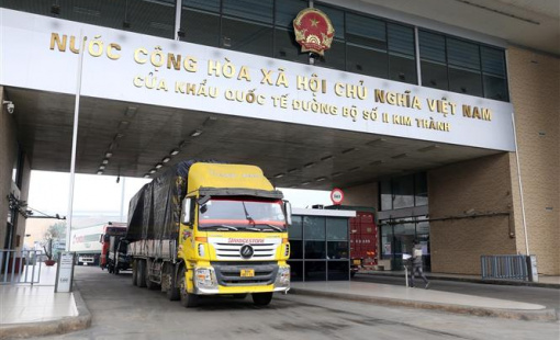 Tạo điều kiện doanh nghiệp thông quan nhanh khi Trung Quốc mở cửa trở lại