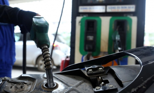 Tăng cường kiểm tra, xử lý vi phạm trong kinh doanh xăng dầu