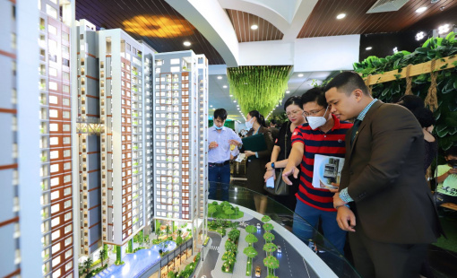 "Bắt đáy" bất động sản