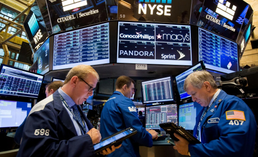 Dow Jones mất hơn 600 điểm do làn sóng chốt lời của nhà đầu tư