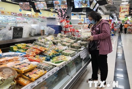 TP.HCM: Kênh bán lẻ đóng cửa, cửa hàng tiện lợi phục vụ xuyên Tết