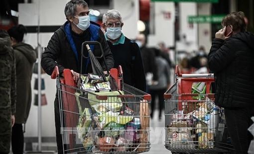 Kinh tế Eurozone lần đầu tiên tăng trưởng trở lại sau 6 tháng suy giảm