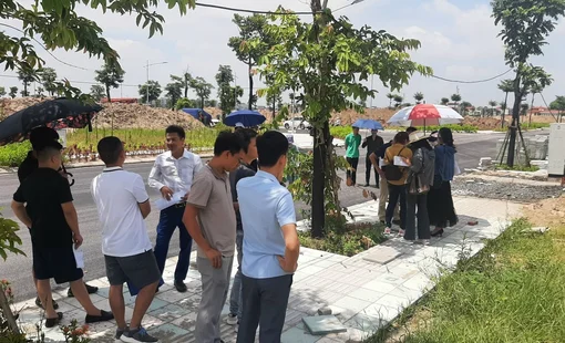 Chờ bắt “đáy”, nhà đầu tư bất động sản có thể bỏ lỡ cơ hội
