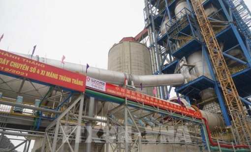 Thêm áp lực thuế carbon cho doanh nghiệp