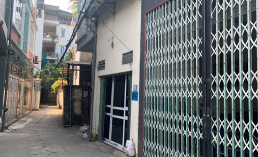 Nhà đất rao bán cắt lỗ nhưng giá vẫn bằng thời điểm “sốt nóng” một năm trước