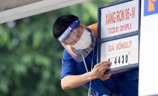 Hôm nay giá xăng có thể tăng thêm 1.000 đồng/lít