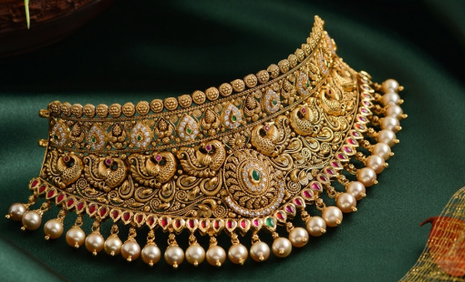 Nhà đầu tư mua mạnh vàng bởi lo ngại bất ổn dâng cao