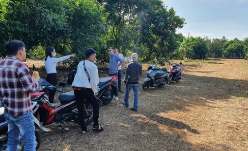 Qua rồi thời cứ có tiền mua đất nền là thắng, giờ giá đất đang giảm về mức trước khi xảy ra sốt đất