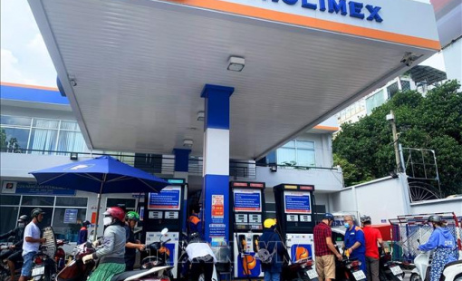 Doanh nghiệp có thể tự định giá xăng dầu, đưa giá dần về thị trường