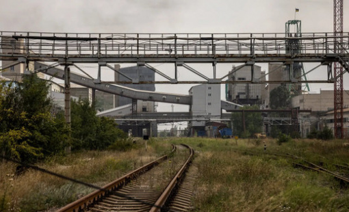 Kinh tế Ukraine sụt hơn 30% trong năm 2022: Những hệ thống "xương sống" nào đang nâng đỡ cả nền kinh tế trước suy thoái?