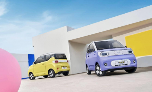 Ô tô điện rẻ nhất Việt Nam ra mắt bản nâng cấp sạc 1 lần chạy được 215 km/h, giá tương đương 160 triệu đồng