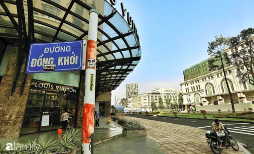 Lộ diện loạt bất động sản đắc địa về tay Vạn Thịnh Phát tại con đường có giá thuê đắt đỏ hàng đầu thế giới
