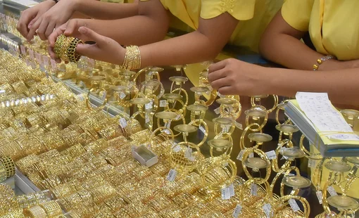 Giá vàng SJC quay đầu giảm mạnh