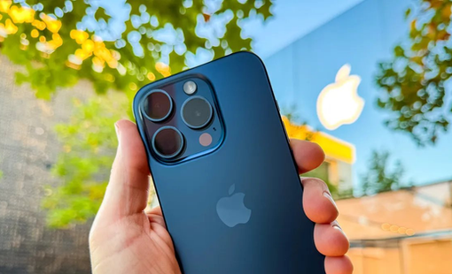 Giá iPhone 12,13,14... liên tục phá đáy thị trường Việt, có mẫu giảm đậm hơn 50%