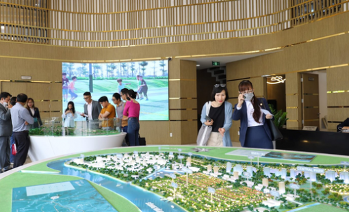 Lộ yếu tố "sống còn" khiến người giàu bỏ ra hàng chục tỉ đồng vào bất động sản triệu đô khu ven