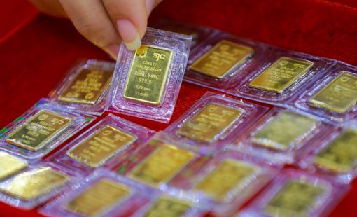 Giá vàng SJC lao dốc mạnh sau công điện của Thủ tướng