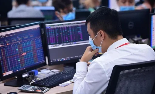 Cả nhà đầu tư nội và ngoại đều "ngại" xuống tiền mua cổ phiếu