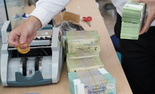 Trước thềm cuộc họp Fed, Ngân hàng Nhà nước cấp tập hút tiền về