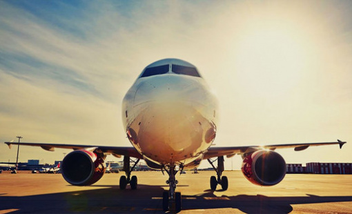 Nhiên liệu "đắt đỏ", ngành hàng không gặp khó trước mục tiêu giao thông xanh