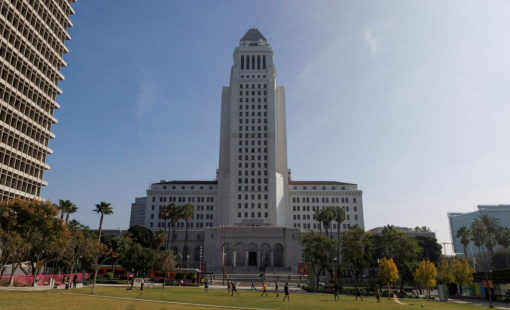 Nguồn tiền dồi dào tại các bang của Mỹ sẽ giúp ngăn kinh tế rơi vào suy thoái?