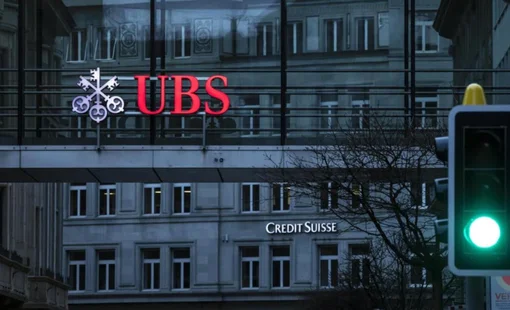 Vụ UBS mua lại Credit Suisse dưới góc nhìn chuyên gia và người trong cuộc