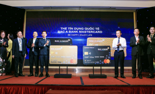 Khách hàng nhận “mưa ưu đãi” từ hai dòng thẻ tín dụng hoàn toàn mới của BAC A BANK