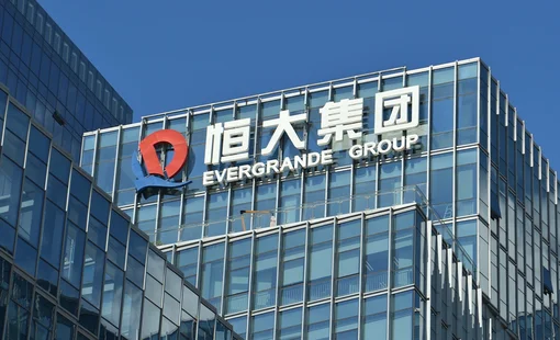 Evergrande công bố kế hoạch gỡ "bom nợ"