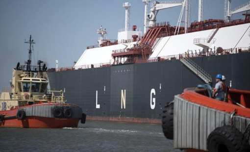 Giá dầu, chứng khoán Mỹ đồng loạt tăng khi tâm lý thị trường bình ổn