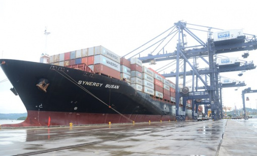 Giá nhiều mặt hàng sụt giảm, xuất khẩu đi xuống hai tháng đầu năm