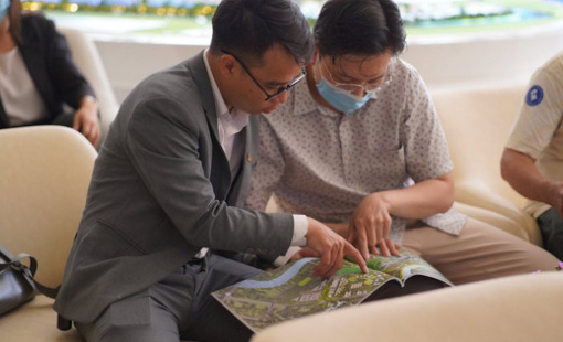 Loạt động thái "lạ" của doanh nghiệp địa ốc trước sóng gió thị trường