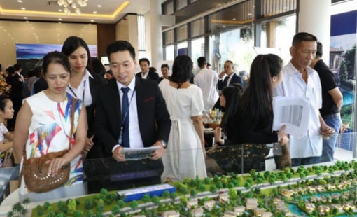 Nhiều doanh nghiệp bất động sản đang phải tái cơ cấu, có nơi cắt giảm đến 50% nhân sự