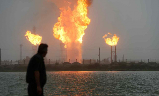 Yếu tố khiến giá dầu giảm hai tuần liên tiếp