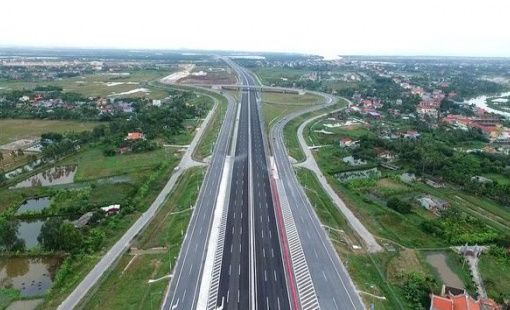 Dòng tiền đang toan tính gì với cổ phiếu "khỏe" nhất nhóm đầu tư công?