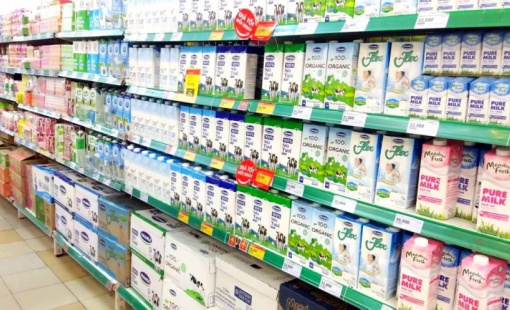 Người tiêu dùng thắt chặt chi tiêu, doanh nghiệp ngành sữa thận trọng