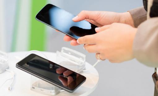 Thị trường lao dốc, các hãng “lười” bán điện thoại mới ở Việt Nam