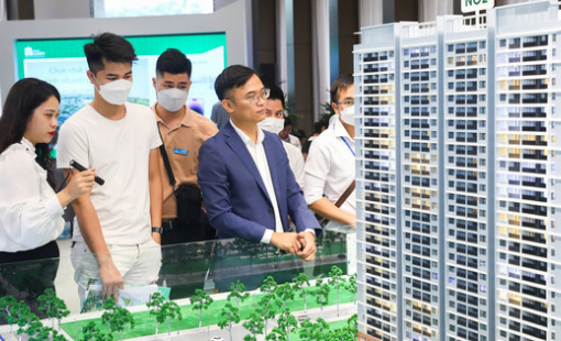 Hai phân khúc bất động sản "ngược sóng" thị trường