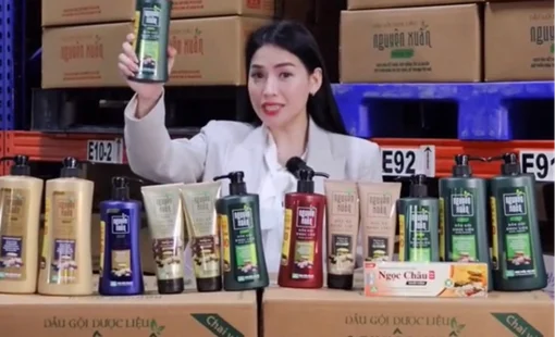 Lần đầu tiên bán hàng livestream trên TikTok và bài học đắt giá của Dược phẩm Hoa Linh