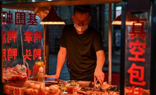 Từng mạnh tay dẹp bỏ, Trung Quốc cho phép "hồi sinh" loại hình kinh doanh đặc thù: Dấu hiệu kinh tế khó khăn?