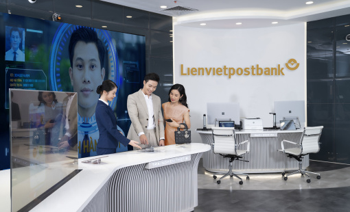 Người dân ồ ạt rút tiền vì lo ngân hàng vỡ nợ, Lienvietpostbank nói gì?