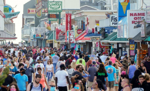 Quyền lực doanh nghiệp Mỹ thông qua việc không ngừng tăng giá bán sản phẩm