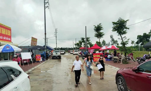 Thị trường bất động sản xuất hiện trường hợp “phá giá” vài trăm triệu đồng: “Ở đây lô nào rẻ hơn, tôi sẽ bán thấp hơn”